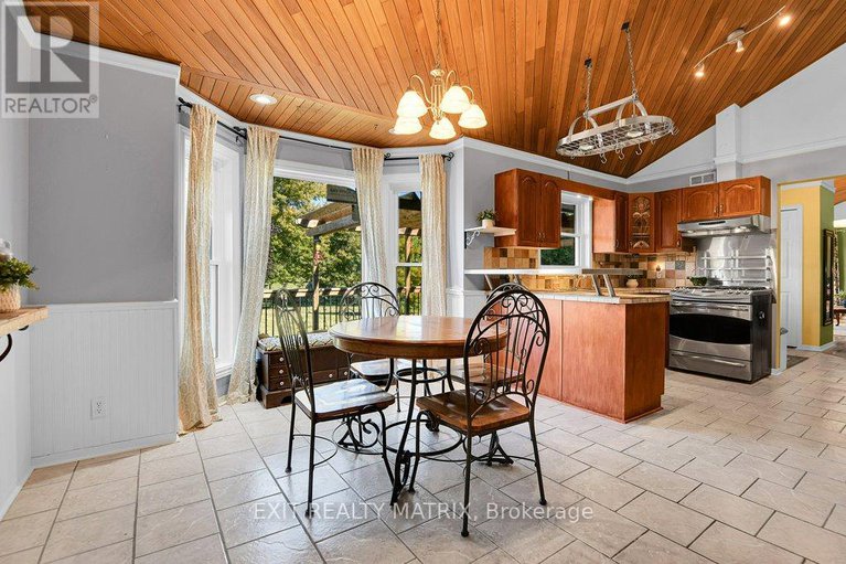28933112/1374-county-7-road/north-dundas-winchester-twp/north-dundas/ontario/K0A2R0_9