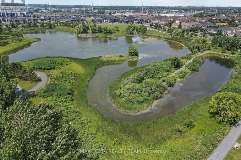 28620828/2209-silverado-crescent/avalon-east/ottawa/ontario/K4A4V2_33