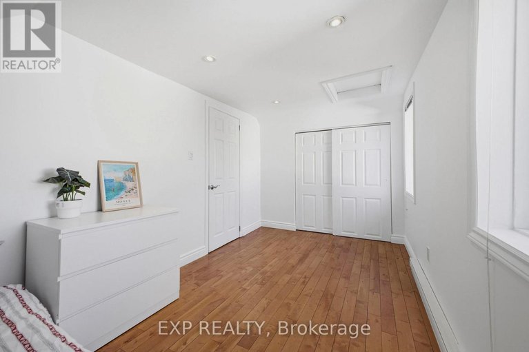 29640321/203-carruthers-avenue/hintonburg/ottawa/ontario/K1Y1N6_23