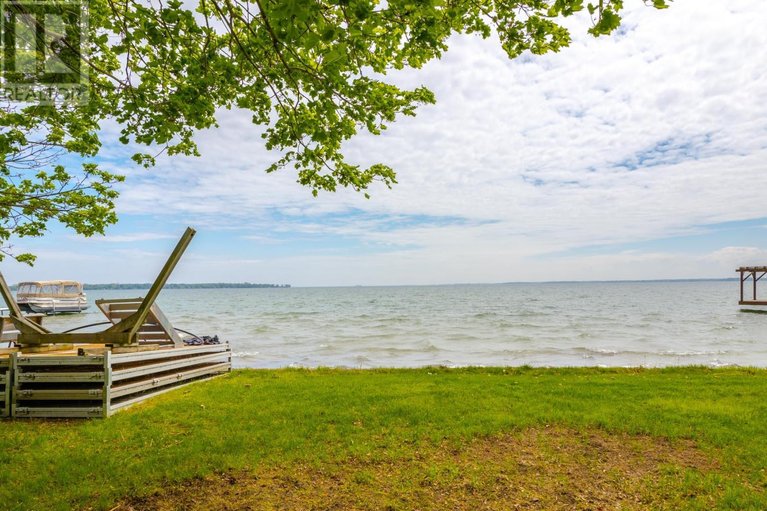 29525265/6240-167th-avenue/south-glengarry-lancaster-twp/south-glengarry/ontario/K0C1E0_1