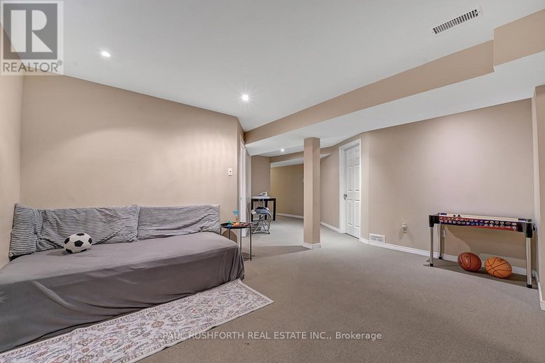 29021049/356-west-ridge-drive/stittsville-south/ottawa/ontario/K2S2G8_21