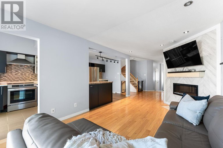 28929177/5-banchory-crescent/morgans-grantsouth-march/ottawa/ontario/K2K2V4_10