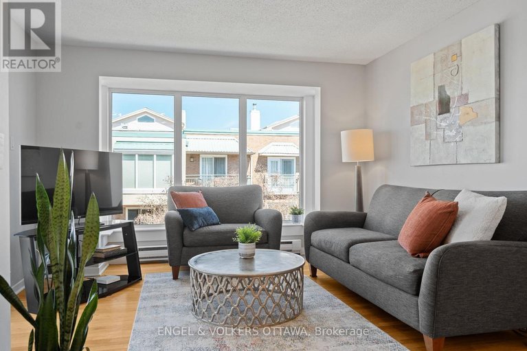 29671647/403-1-columbus-avenue/overbrook/ottawa/ontario/K1K4L1_6