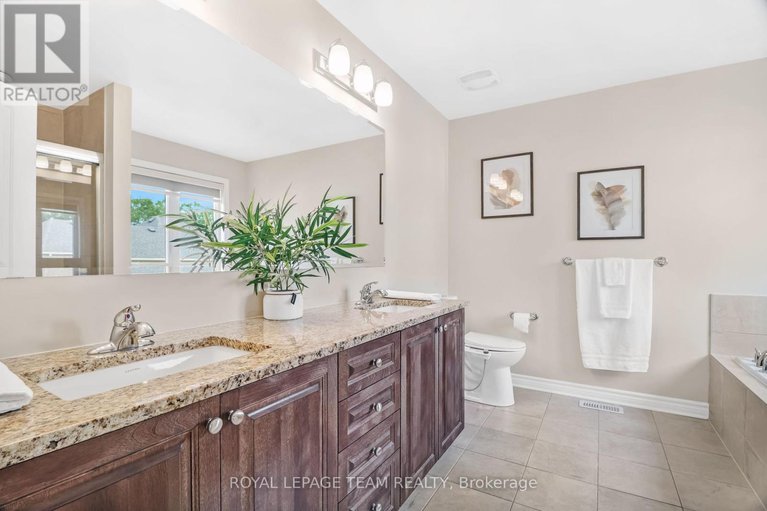 28779461/3519-woodroffe-avenue/strandherd/ottawa/ontario/K2G7A7_24