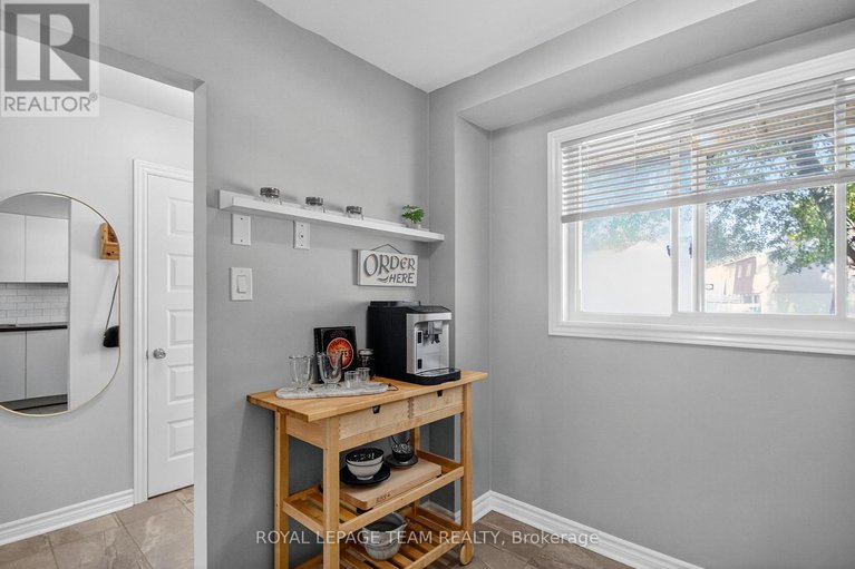 28916021/1e-seyton-drive/westcliffe-estates/ottawa/ontario/K2H8Y5_23