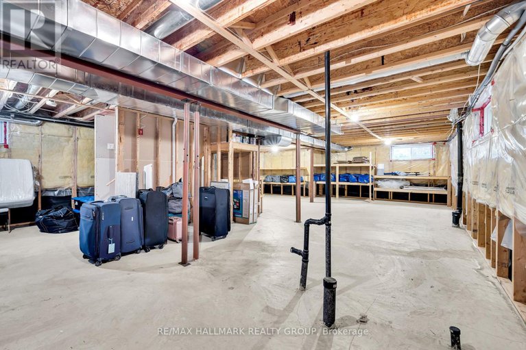 29354071/10-friendly-crescent/stittsville-south/ottawa/ontario/K2S2B6_26