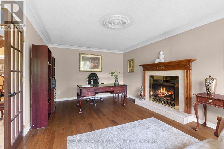 28466122/22-marchbrook-circle/rural-kanata-central/ottawa/ontario/K2W1A1_17