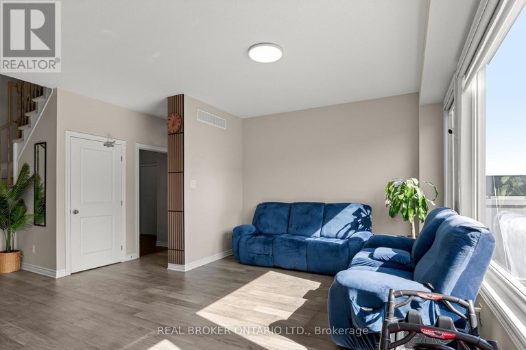 29160295/28-sopwith-private/huntley-ward-south-east/ottawa/ontario/K0A1L0_13