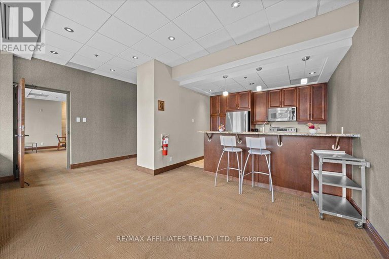 28976814/ph804-320-mcleod-street/ottawa-centre/ottawa/ontario/K2P1A3_41