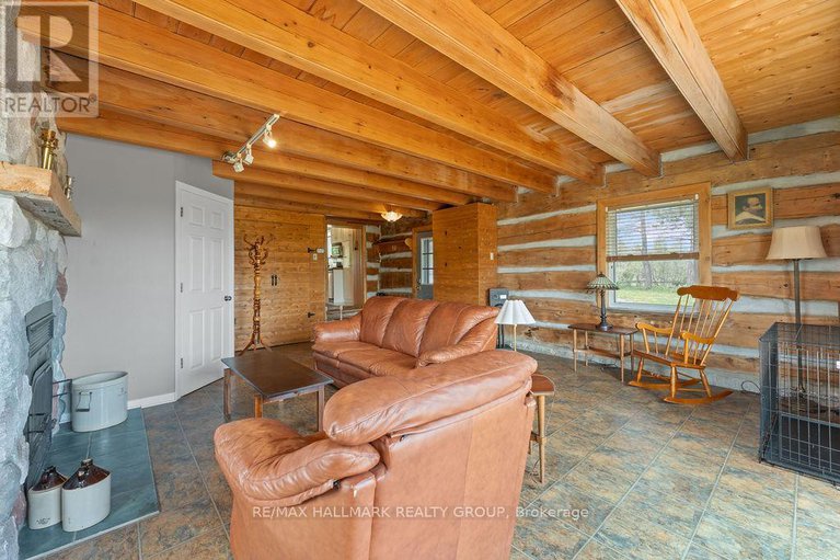 28321251/3513-ashton-station-road/goulbourn-twp-from-franktown-rdsouth-to-rideau/ottawa/ontario/K0A1B0_17