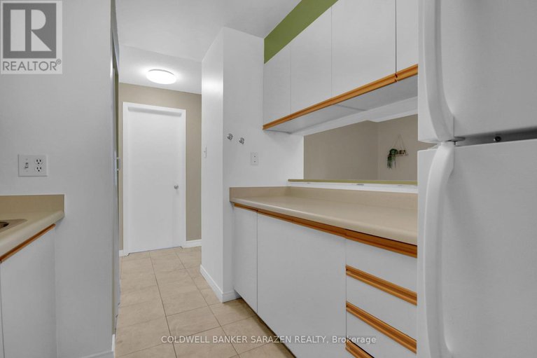 28363113/412-214-viewmount-drive/borden-farmstewart-farmcarleton-heightsparkwood-hills/ottawa/ontario/K2E7X3_15