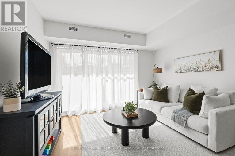 28884338/d-810-roger-griffiths-avenue/katimavik/ottawa/ontario/K2S3A9_15