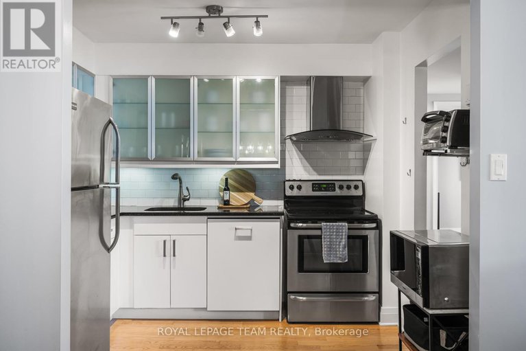 28741163/202-309-cumberland-street/lower-townbyward-market/ottawa/ontario/K1N7J1_11