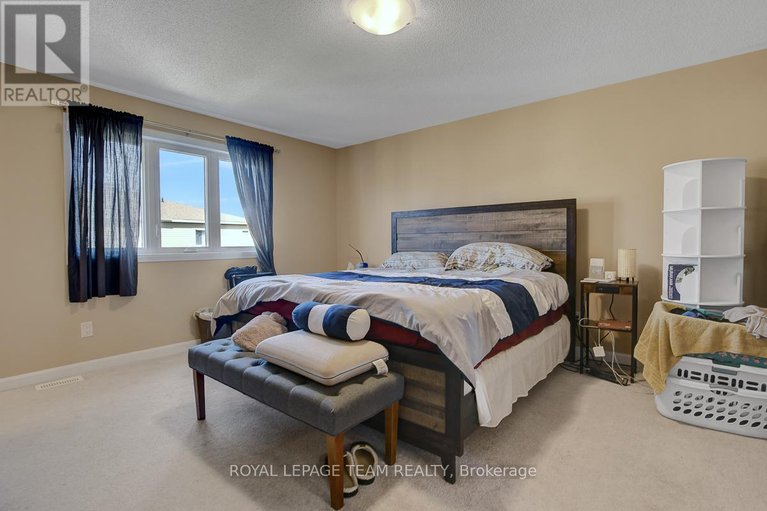 28859980/545-decoeur-drive/avalon-west/ottawa/ontario/K4A5G7_18