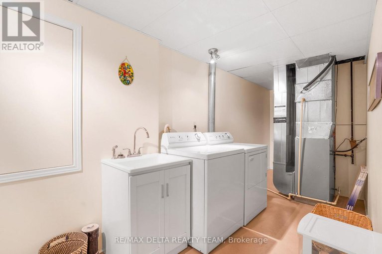 28932802/6320-sablewood-place/chapel-hill/ottawa/ontario/K1C7M6_26