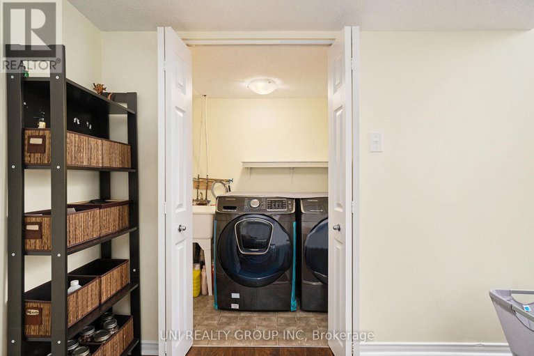 28595135/80-chesapeake-crescent/cedargrovefraserdale/ottawa/ontario/K2J0L5_17