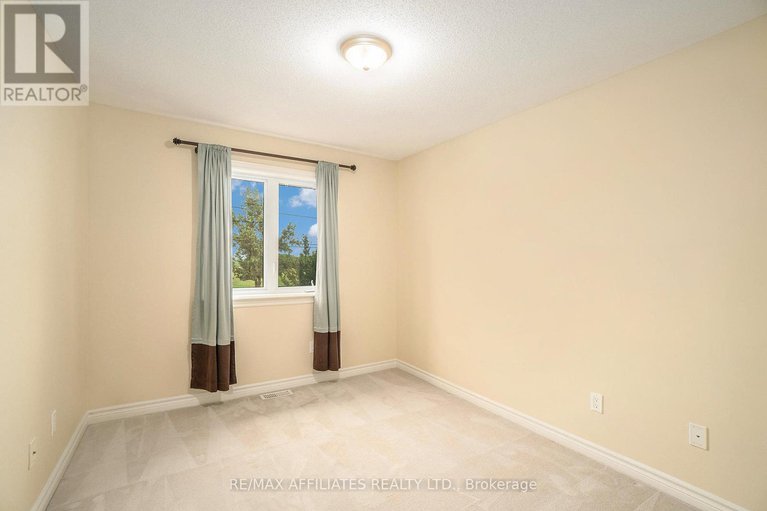 28361825/2008-pennyroyal-crescent/notting-hillsummerside/ottawa/ontario/K4A0S7_19