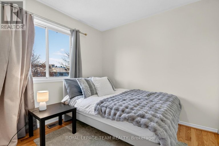 29445574/48-jackman-terrace/katimavik/ottawa/ontario/K2L4E1_72