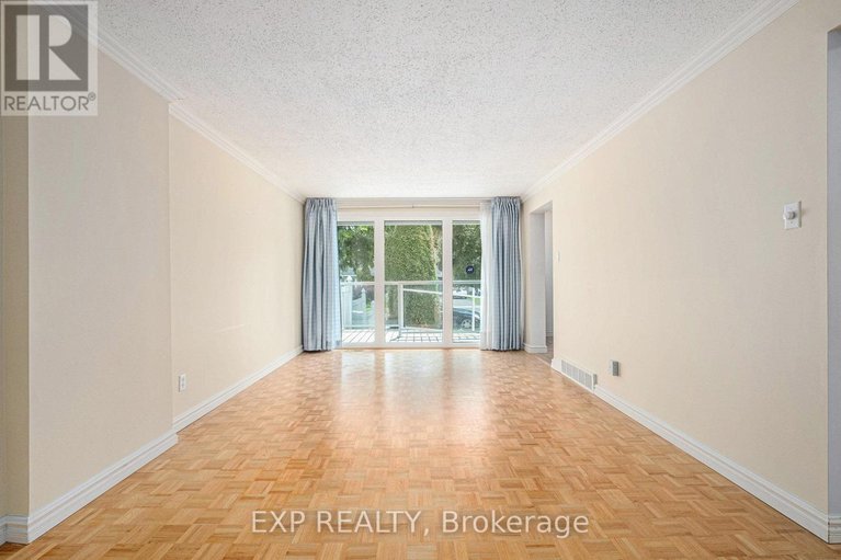 28500689/75-chesterton-drive/borden-farmstewart-farmcarleton-heightsparkwood-hills/ottawa/ontario/K2E5T5_6