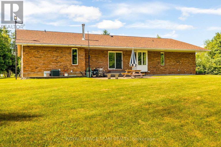 29297785/634-david-manchester-road/huntley-ward-south-west/ottawa/ontario/K0A1L0_36