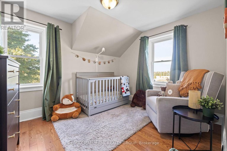 28876715/5349-bowesville-road/riverside-south/ottawa/ontario/K1X1B8_26