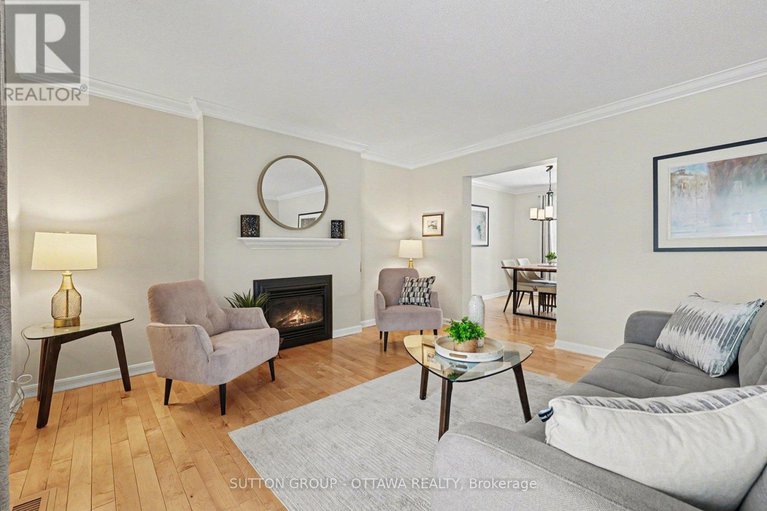 29227588/265-mcclellan-road/arlington-woods/ottawa/ontario/K2H8N7_8