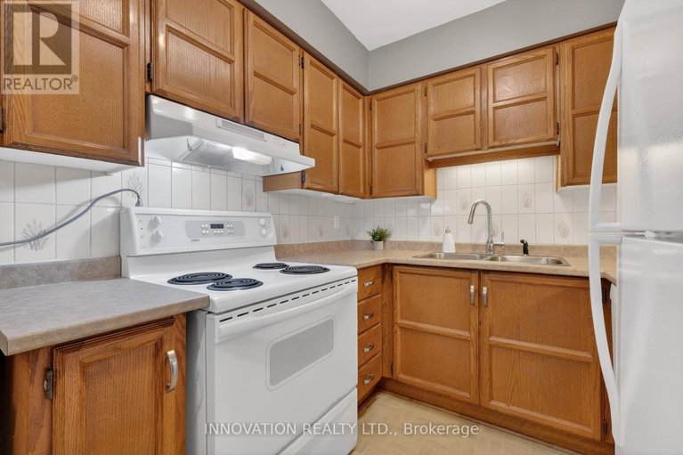 29517554/416-sandhamn-private/hunt-club-parkgreenboro/ottawa/ontario/K1T2Y9_21