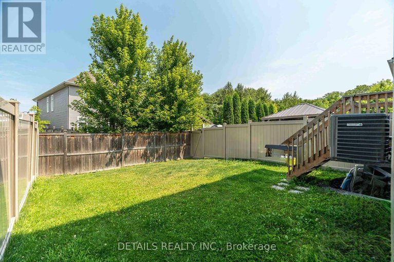 28683868/690-vivera-place/fringewood/ottawa/ontario/K2S2N1_3
