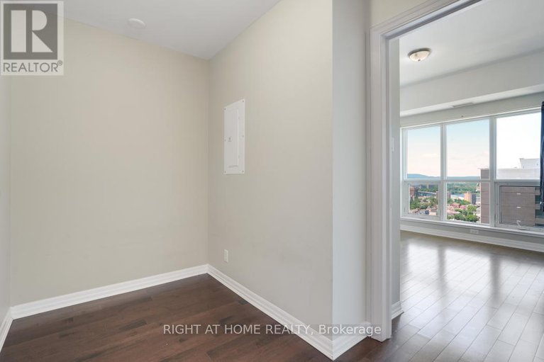 28769026/2802-242-rideau-street/sandy-hill/ottawa/ontario/K1N0B7_31