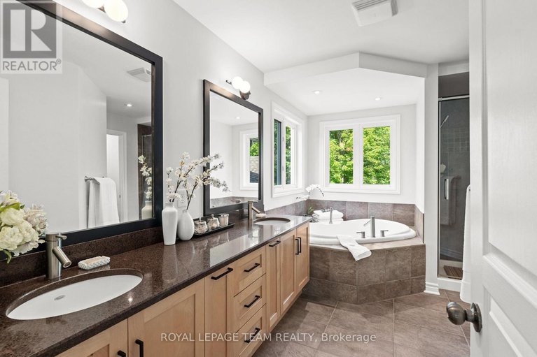 28608348/387-ridgeside-farm-drive/kanata-north-west/ottawa/ontario/K2W1H3_34