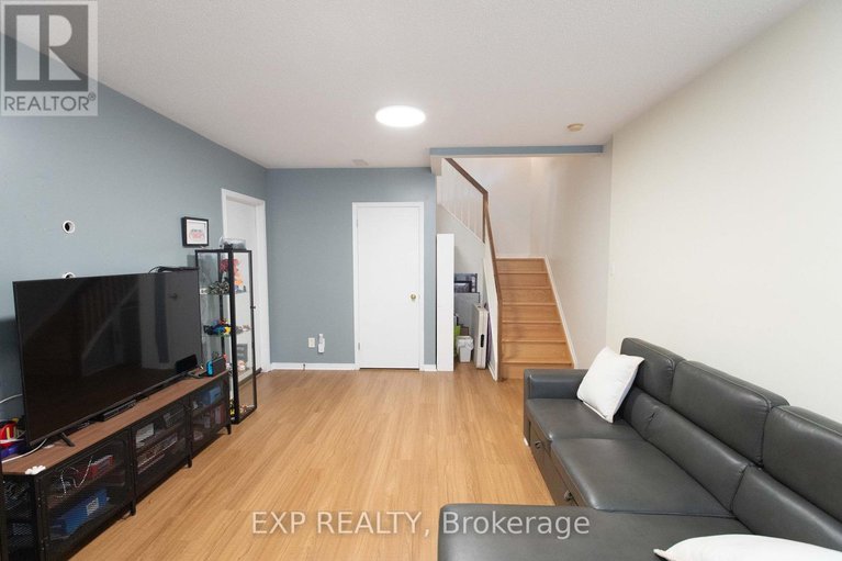 29000780/54-sheppards-glen-avenue/emerald-meadowstrailwest/ottawa/ontario/K2M2M9_26