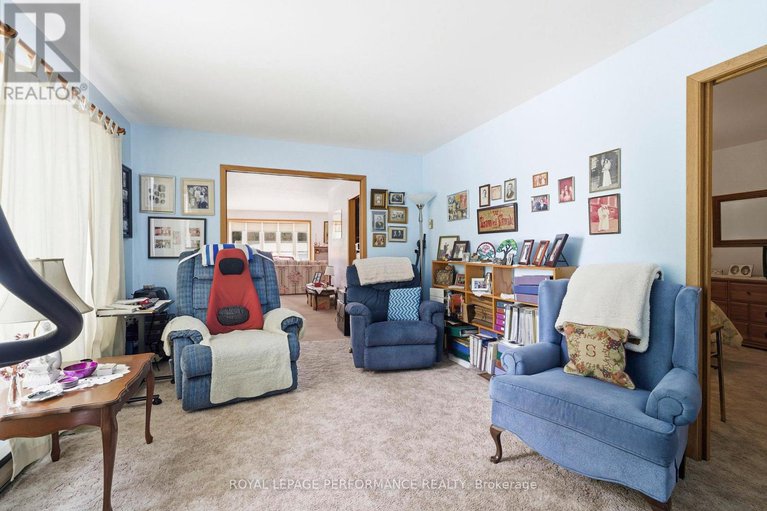 29397472/20276-maple-road/south-glengarry-charlottenburgh-twp/south-glengarry/ontario/K0C2J0_18