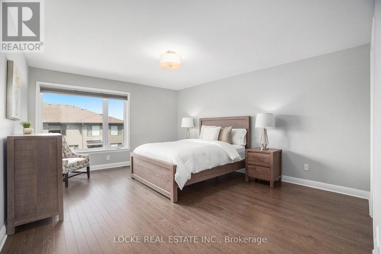 28596874/517-pimiwidon-street/cfb-rockcliffe-and-area/ottawa/ontario/K1K5A1_22