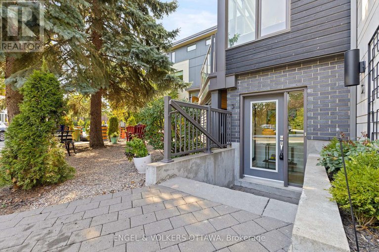 28880326/3-montcalm-street/ottawa-east/ottawa/ontario/K1S5H7_2