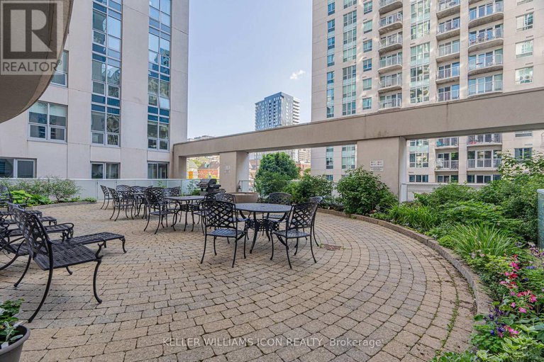 28385882/2408-195-besserer-street/sandy-hill/ottawa/ontario/K1N0B6_20