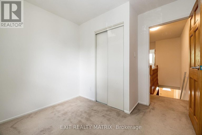 28643711/968-meadowlands-drive/carleton-heights/ottawa/ontario/K2C0K3_25