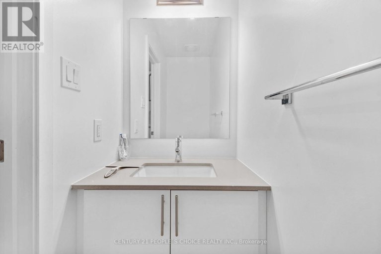 29070201/300-makobe-lane/riverside-southgloucester-glen/ottawa/ontario/K4M0L9_5