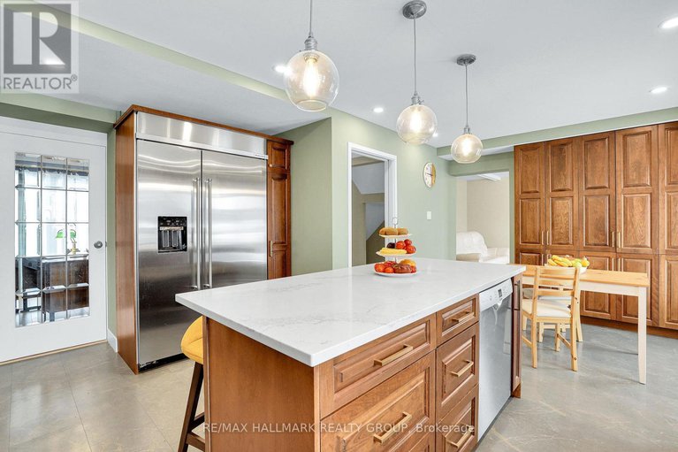 29147953/1712-playfair-drive/playfair-park/ottawa/ontario/K1H5S6_11