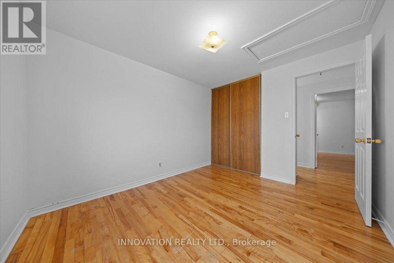 28436166/1553-marcoux-drive/bilberry-creekqueenswood-heights/ottawa/ontario/K1E2K5_22