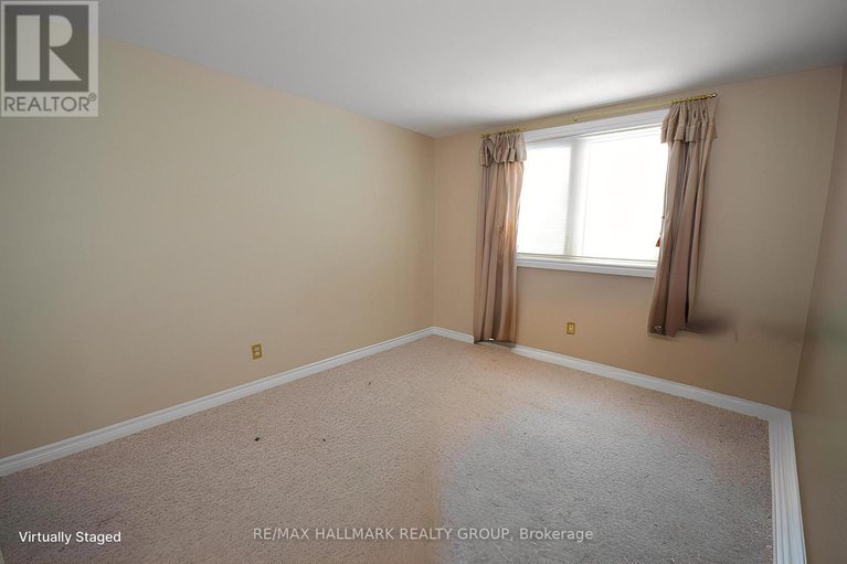 29219493/1749-des-prairies-avenue/queenswood-heights-south/ottawa/ontario/K1E2R1_8