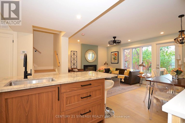 29092514/32-660-hochelaga-street/carson-meadows/ottawa/ontario/K1K2E9_18