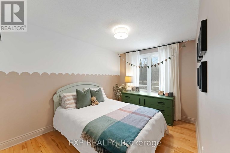 28572785/4688-fallowfield-road/south-of-fallowfield-road/ottawa/ontario/K2J4S4_10