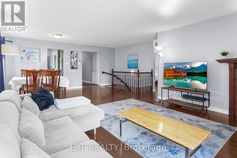 28579919/114-echowoods-avenue/stittsville-north/ottawa/ontario/K2S2E7_12