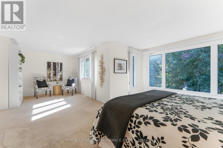 28877578/1848-thistleleaf-crescent/chapel-hill/ottawa/ontario/K1C5W7_23