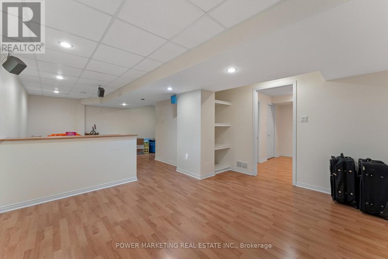 28633301/1060-grenon-avenue/fairfield-heights/ottawa/ontario/K2B8N1_26