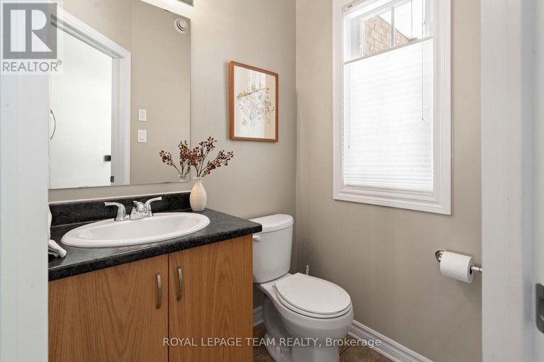 29590132/319-kingbrook-drive/bridlewood/ottawa/ontario/K2M0G1_17