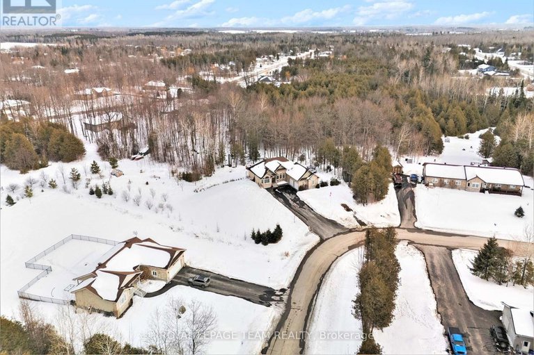 29433237/20-cedar-rail-crescent/north-grenville-twp-kemptville-south/north-grenville/ontario/K0G1J0_3