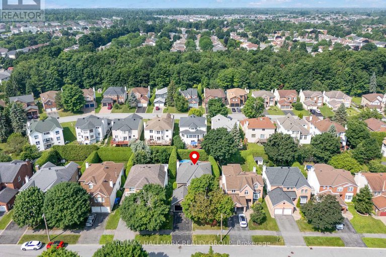 28625672/16-allenby-road/morgans-grantsouth-march/ottawa/ontario/K2K2H2_40