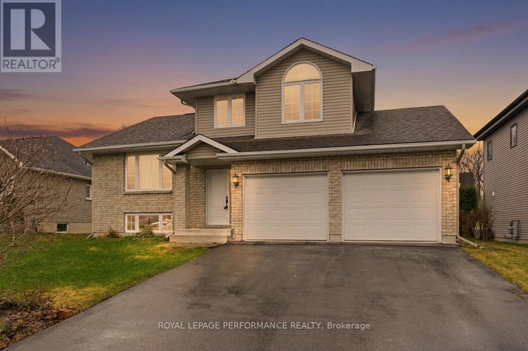 29593510/18353-lana-drive/south-glengarry-charlottenburgh-twp/south-glengarry/ontario/K6H7L9_1