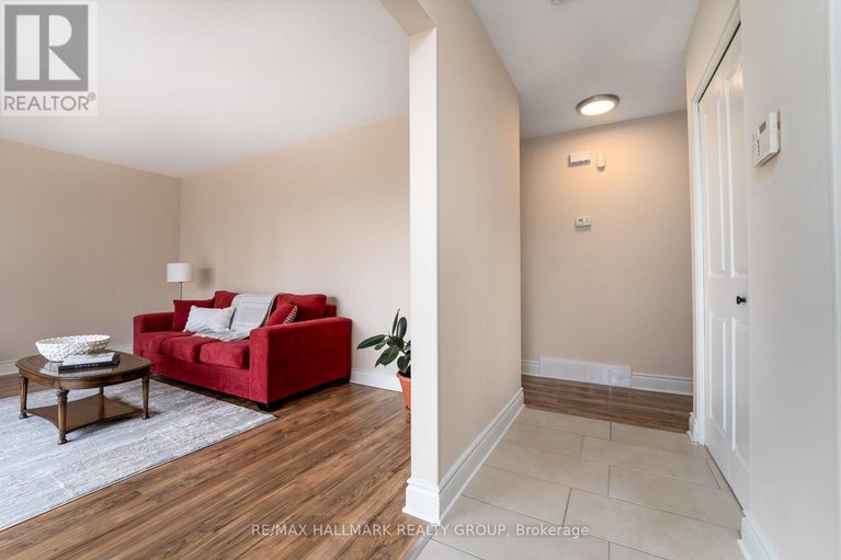 28959856/591-eastvale-drive/beacon-hill-north/ottawa/ontario/K1J6Z4_9